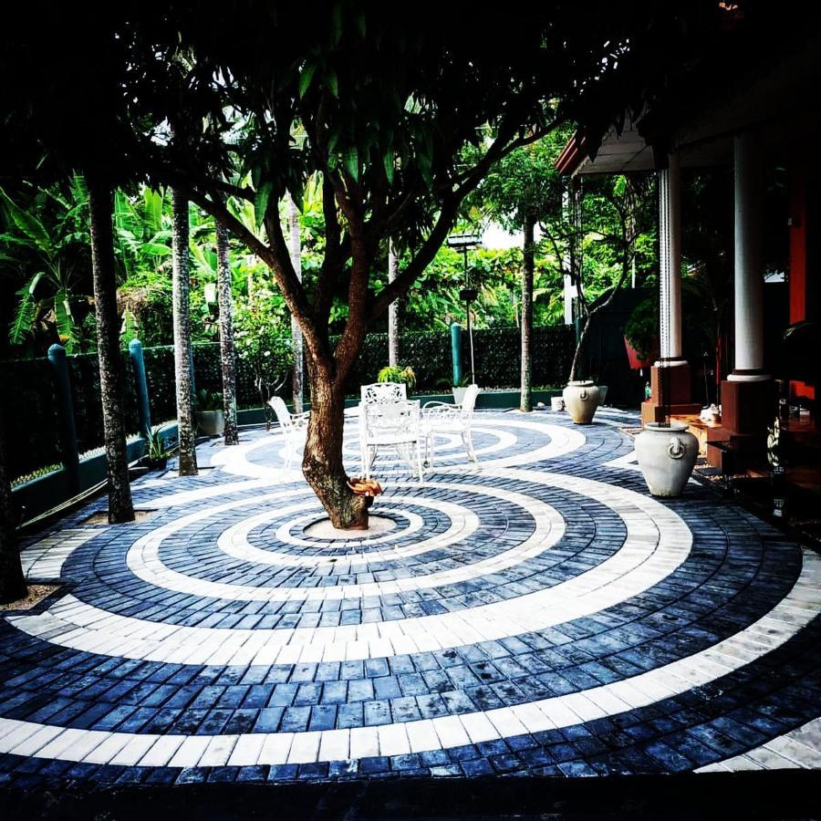 One And Only Apartment Negombo Luaran gambar