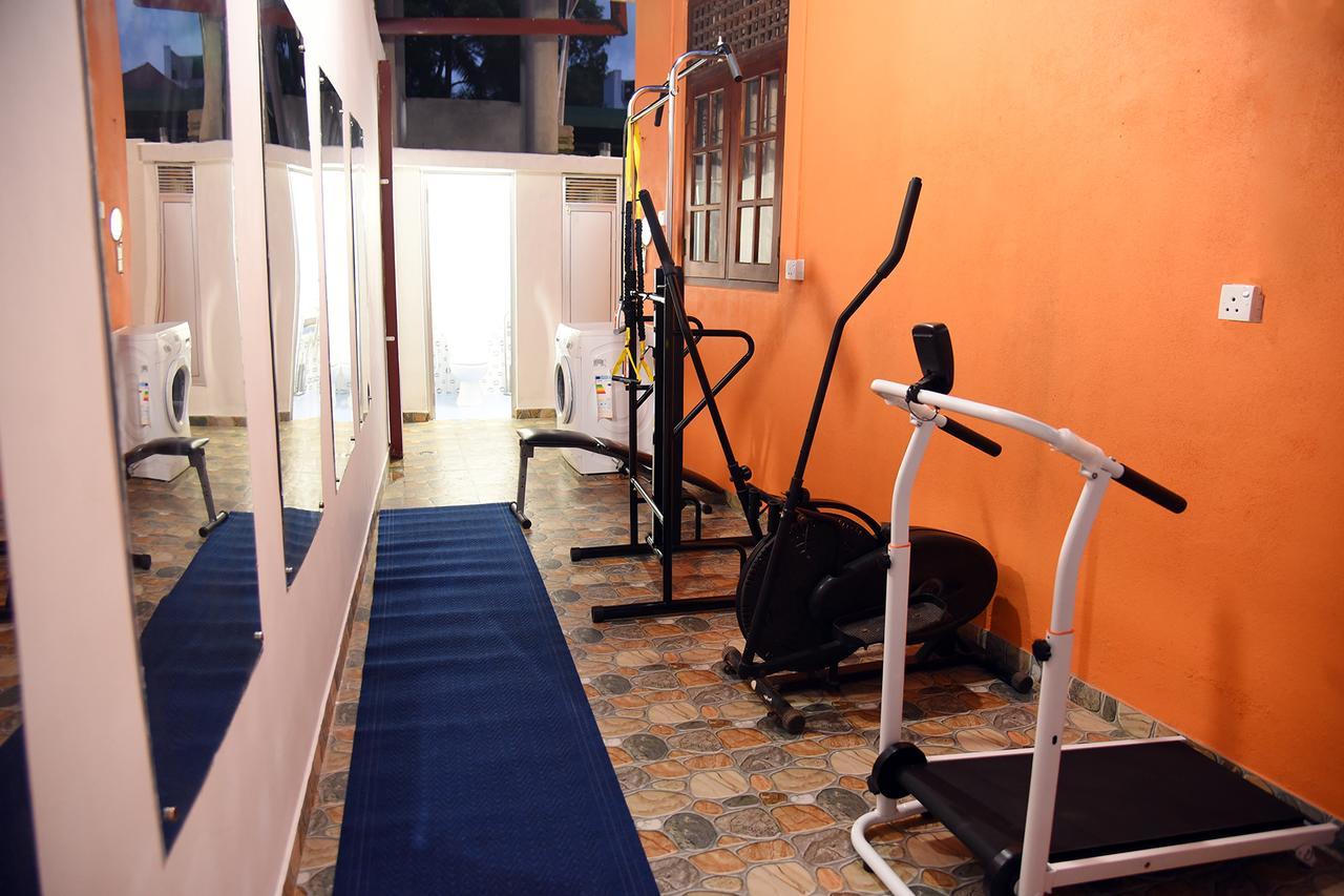 One And Only Apartment Negombo Luaran gambar